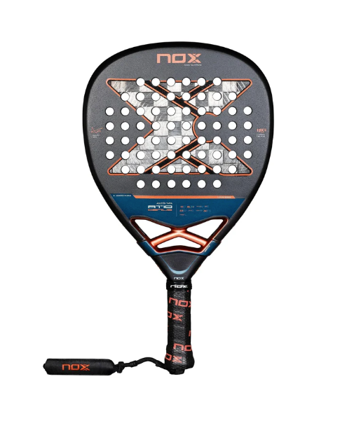 PALA NOX AT10 GENIUS ATTACK 18K AGUSTIN TAPIA 2025