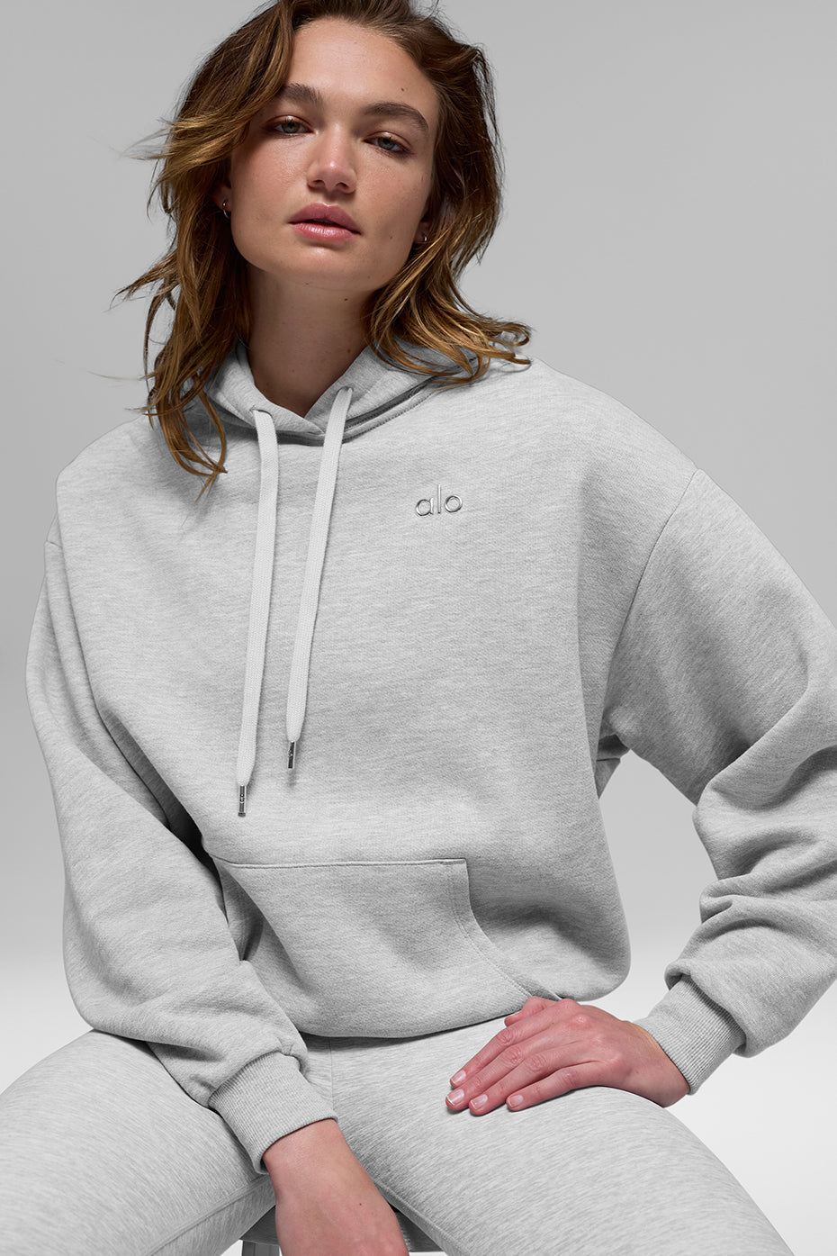 Jersey alo con capucha gris