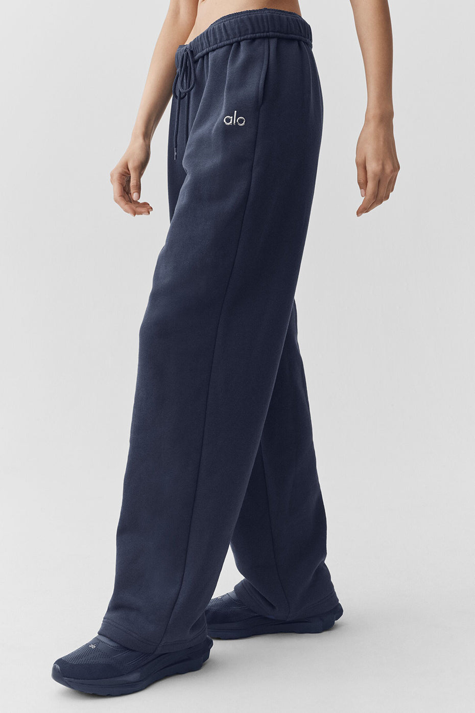 Pantalón alo accolade pierna recta navy
