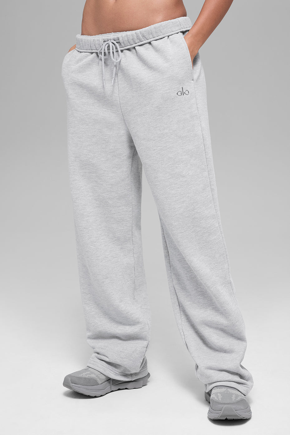 Pantalón alo accolade pierna recta gris