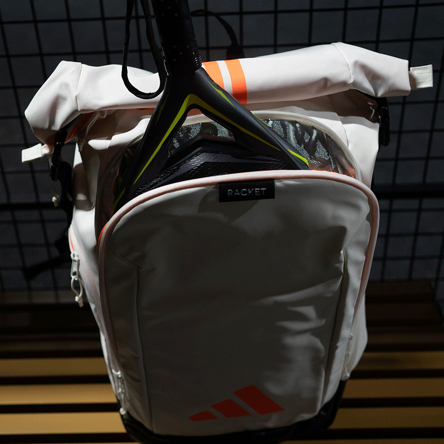 Mochila Adidas Multigame Off White / Orange 2026