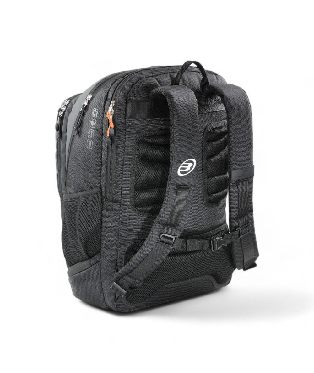 MOCHILA BULLPADEL HACK NEGRO 2025 PAQUITO NAVARRO
